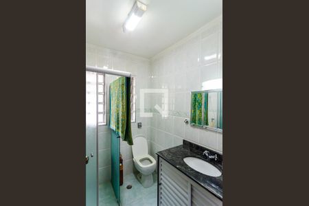 Casa à venda com 400m², 6 quartos e 3 vagasBanheiro da Suíte Casa 1