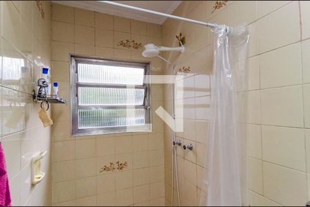 Casa à venda com 400m², 6 quartos e 3 vagasBanheiro da Suíte 1 Casa 2