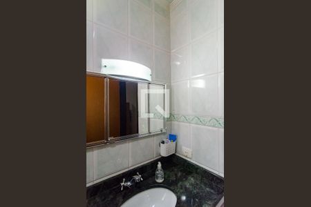 Casa à venda com 400m², 6 quartos e 3 vagasBanheiro da Suíte Casa 1