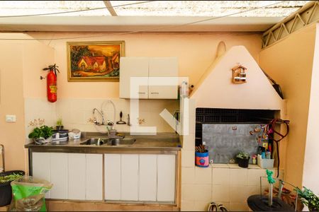 Casa à venda com 400m², 6 quartos e 3 vagasChurrasqueira