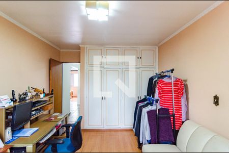 Casa à venda com 400m², 6 quartos e 3 vagasQuarto 2 Casa 1