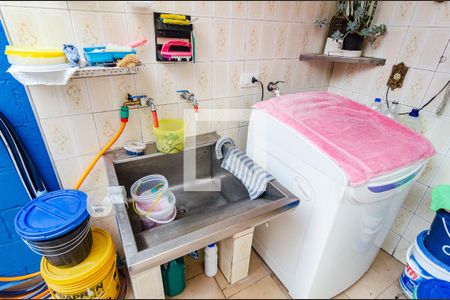 Casa à venda com 400m², 6 quartos e 3 vagasLavanderia Casa 1