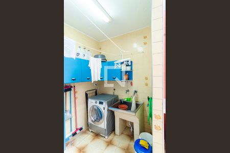 Casa à venda com 400m², 6 quartos e 3 vagasLavanderia Casa 2