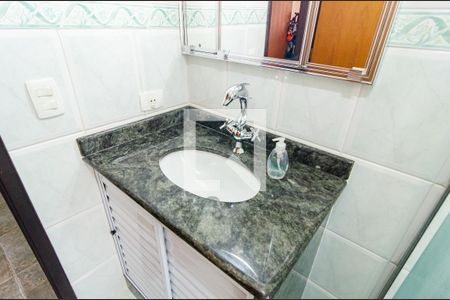 Casa à venda com 400m², 6 quartos e 3 vagasBanheiro Social Casa 1