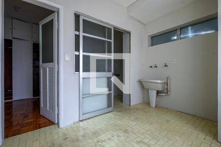 Apartamento à venda com 138m², 3 quartos e 1 vagaÁrea de Serviço