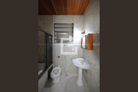 Apartamento à venda com 250m², 3 quartos e 1 vagaBanheiro da Suite