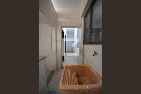 Apartamento à venda com 250m², 3 quartos e 1 vagaÁrea de Serviço