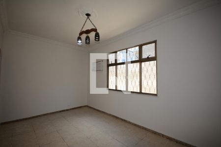 Apartamento à venda com 250m², 3 quartos e 1 vagaSala de Jantar