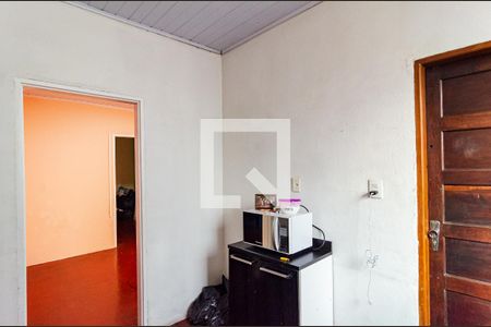 Casa para alugar com 110m², 2 quartos e 2 vagasCozinha