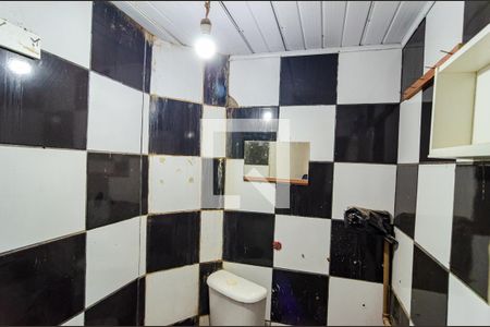 Casa para alugar com 110m², 2 quartos e 2 vagasBanheiro