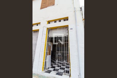 Casa para alugar com 110m², 2 quartos e 2 vagasFachada