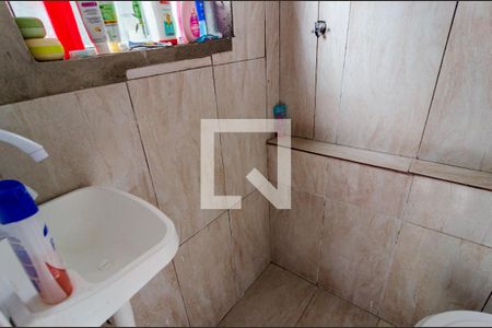 Casa para alugar com 380m², 6 quartos e 1 vaga Casa para alugar com 380m², 6 quartos e 1 vagaBanheiro Casa 2