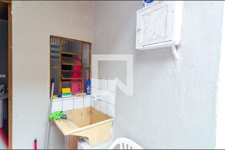 Casa para alugar com 380m², 6 quartos e 1 vaga Casa para alugar com 380m², 6 quartos e 1 vagaLavanderia Casa 2