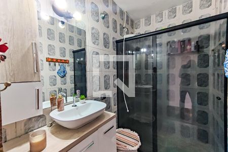 Casa à venda com 105m², 2 quartos e 1 vagaBanheiro