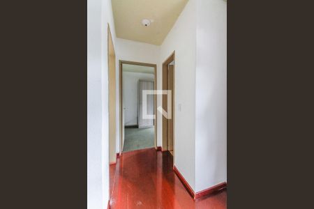 Corredor de apartamento à venda com 2 quartos, 59m² em Morro Santana, Porto Alegre