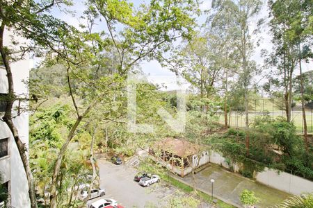 Vista do Quarto 1 de apartamento à venda com 2 quartos, 57m² em Jardim Henriqueta, Taboão da Serra