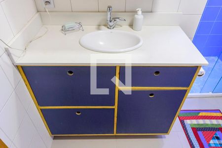 Apartamento à venda com 74m², 2 quartos e sem vagaBanheiro