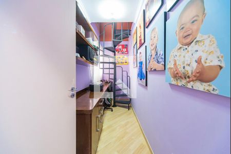 Casa de condomínio à venda com 119m², 2 quartos e 2 vagasEscritório