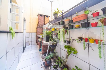 Casa de condomínio à venda com 119m², 2 quartos e 2 vagasChurrasqueira e Quintal