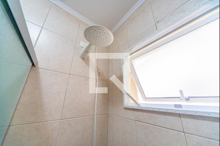 Casa de condomínio à venda com 119m², 2 quartos e 2 vagasChuveiro 