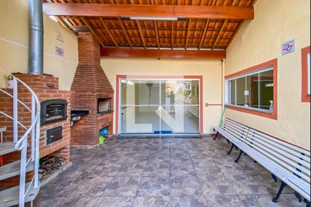 Casa de condomínio à venda com 119m², 2 quartos e 2 vagasÁrea comum - Churrasqueira