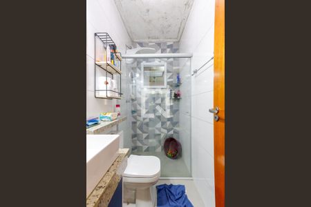 Casa de condomínio para alugar com 47m², 2 quartos e 1 vaga Casa de condomínio para alugar com 47m², 2 quartos e 1 vagaBanheiro