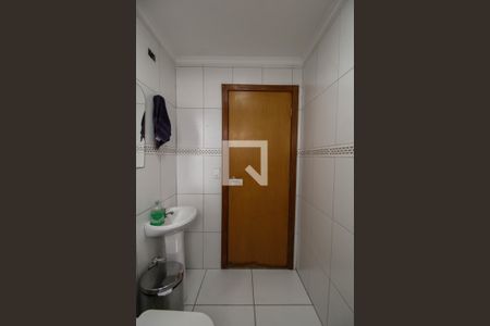 Casa à venda com 300m², 7 quartos e 4 vagas Casa à venda com 300m², 7 quartos e 4 vagasBanheiro Social 1