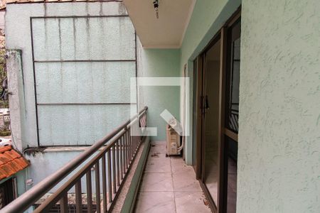 Casa à venda com 300m², 7 quartos e 4 vagas Casa à venda com 300m², 7 quartos e 4 vagasVaranda da Suíte 1