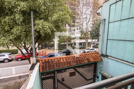 Casa à venda com 300m², 7 quartos e 4 vagas Casa à venda com 300m², 7 quartos e 4 vagasVista