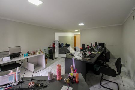 Casa à venda com 300m², 7 quartos e 4 vagas Casa à venda com 300m², 7 quartos e 4 vagasSuíte 2