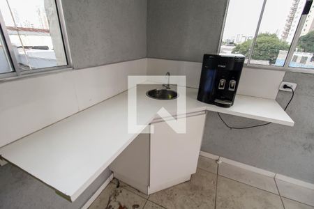 Casa à venda com 300m², 7 quartos e 4 vagas Casa à venda com 300m², 7 quartos e 4 vagasTerraço