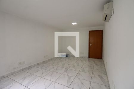 Casa à venda com 300m², 7 quartos e 4 vagas Casa à venda com 300m², 7 quartos e 4 vagasQuarto 4