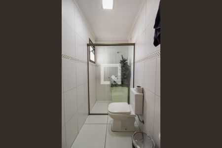 Casa à venda com 300m², 7 quartos e 4 vagas Casa à venda com 300m², 7 quartos e 4 vagasBanheiro da Suíte 2