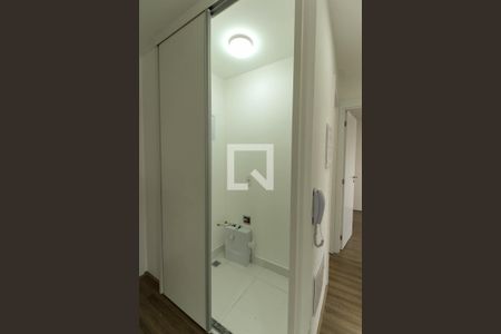 Apartamento para alugar com 37m², 2 quartos e sem vaga Apartamento para alugar com 37m², 2 quartos e sem vagaLavanderia