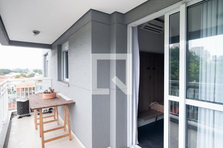 Apartamento à venda com 64m², 2 quartos e 2 vagasVaranda