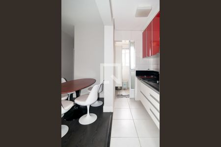 Apartamento à venda com 64m², 2 quartos e 2 vagasCozinha