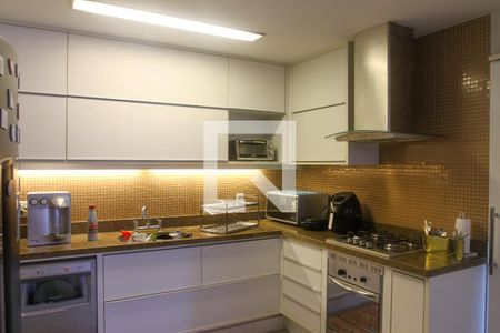 Apartamento à venda com 125m², 3 quartos e 1 vagaCozinha