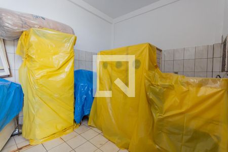 Casa à venda com 240m², 2 quartos e 1 vagaÁrea de Serviço