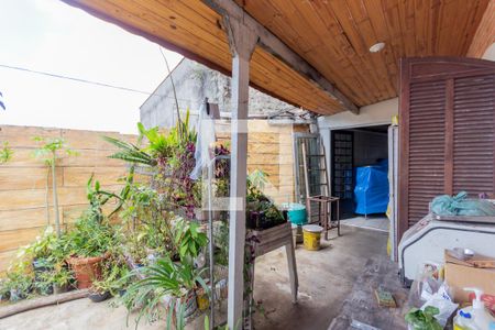 Casa à venda com 240m², 2 quartos e 1 vagaQuintal