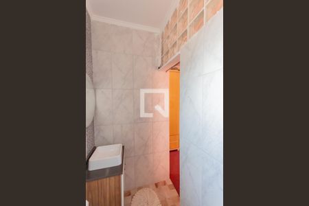 Casa à venda com 240m², 2 quartos e 1 vagaBanheiro da Suíte