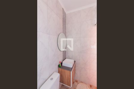 Casa à venda com 240m², 2 quartos e 1 vagaBanheiro da Suíte