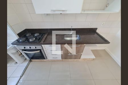 Apartamento para alugar com 66m², 2 quartos e 1 vagaCozinha 