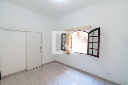 Casa à venda com 80m², 2 quartos e sem vagaSuite