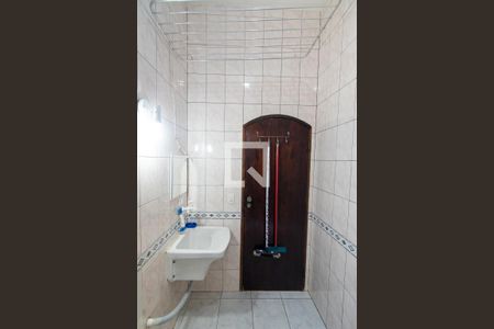 Casa à venda com 80m², 2 quartos e sem vagaBanheiro Social e Lavanderia