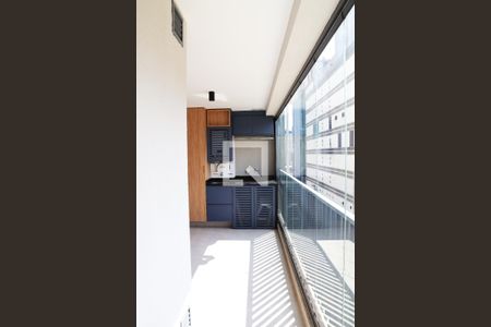 Apartamento para alugar com 65m², 1 quarto e 1 vaga Apartamento para alugar com 65m², 1 quarto e 1 vagaVaranda