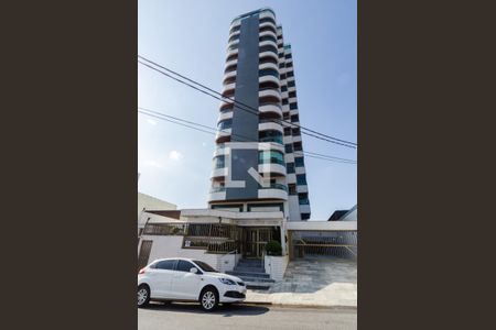 Apartamento para alugar com 100m², 2 quartos e 2 vagasFachada e portaria