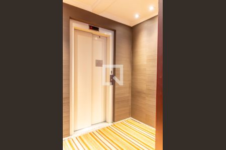 Apartamento para alugar com 100m², 2 quartos e 2 vagasHall