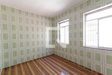 Sala de apartamento para alugar com 2 quartos, 60m² em Cascadura, Rio de Janeiro