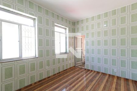Sala de apartamento para alugar com 2 quartos, 60m² em Cascadura, Rio de Janeiro
