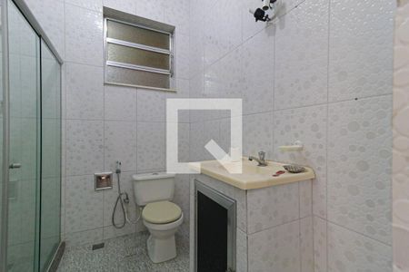 Apartamento para alugar com 60m², 2 quartos e 2 vagasBanheiro